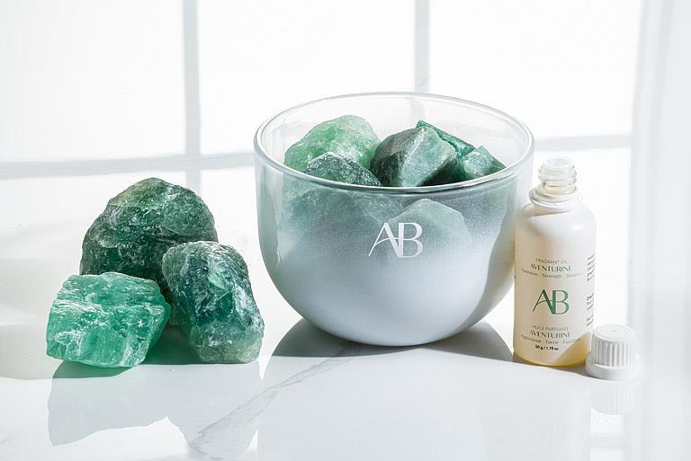 Aventurine Crystal Fragrance Bowl with Uplifting Cedarwood & Grapefruit Oil by Aromabotanical