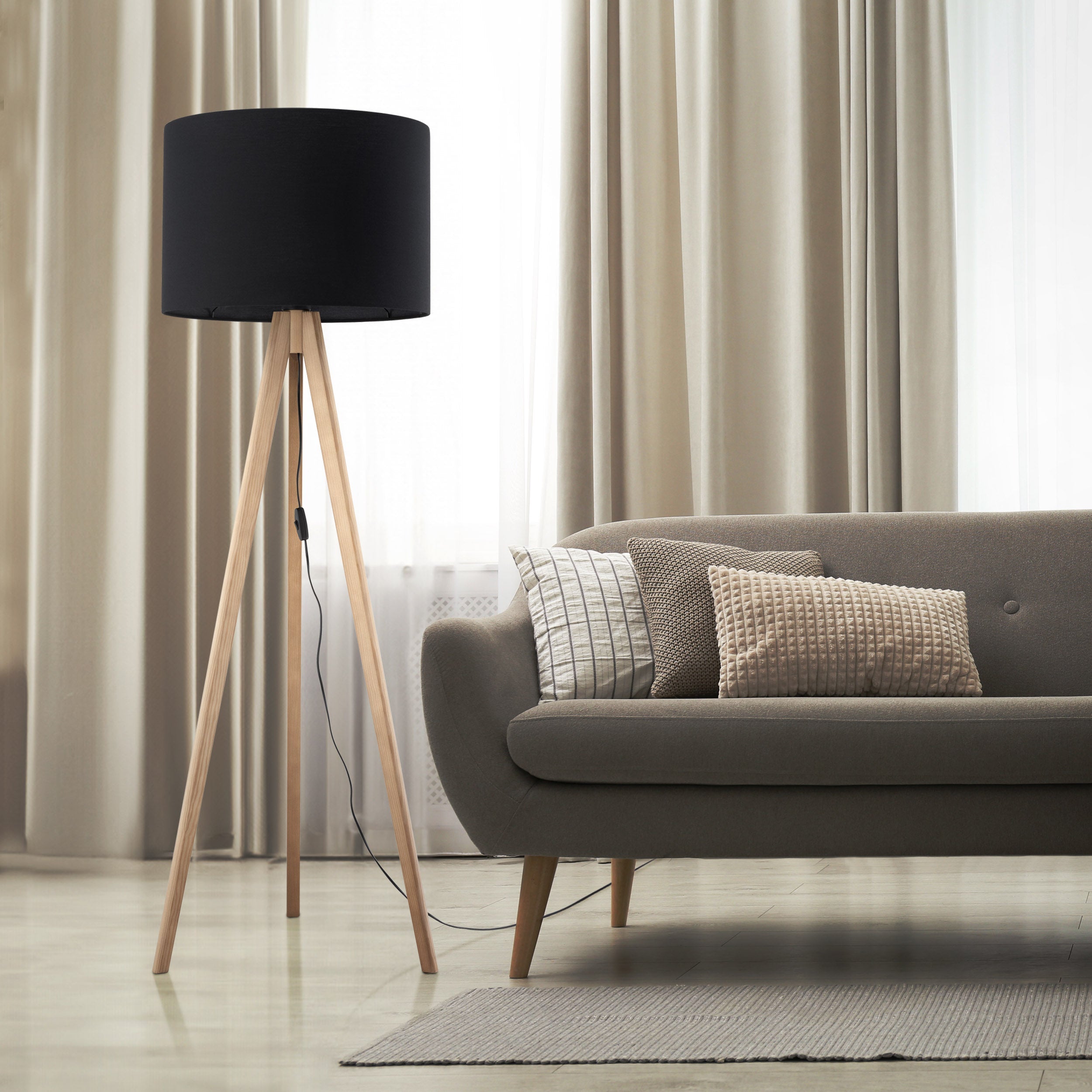 GRAND Pine Black Mid-Century Modern Floor Lamp