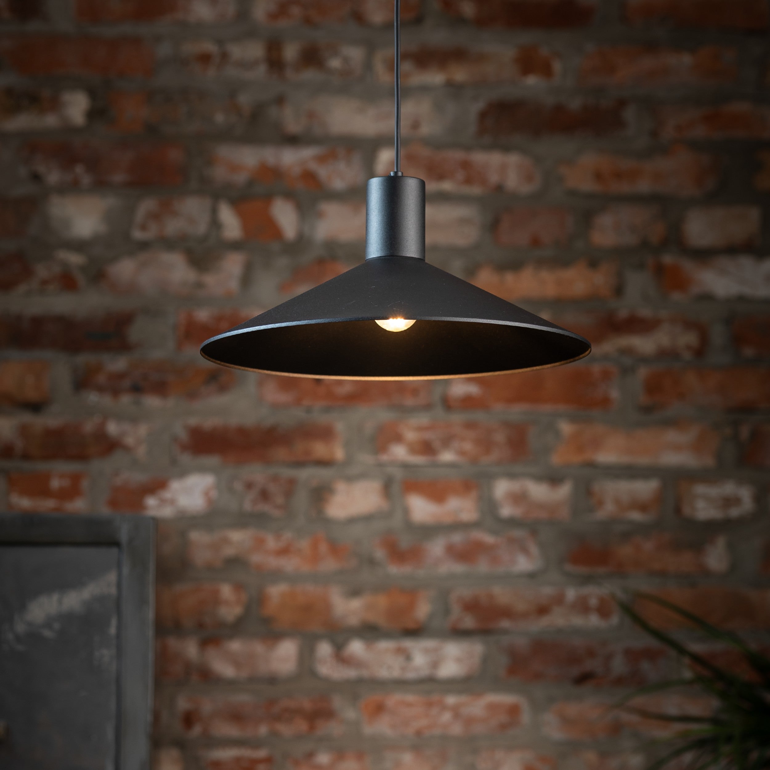 JUMP Industrial Pendant Light