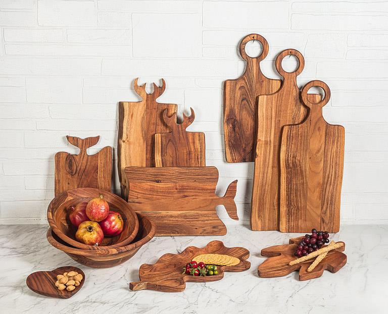 Large Ring Handle Acacia Wood Serving Board – 10" x 25"