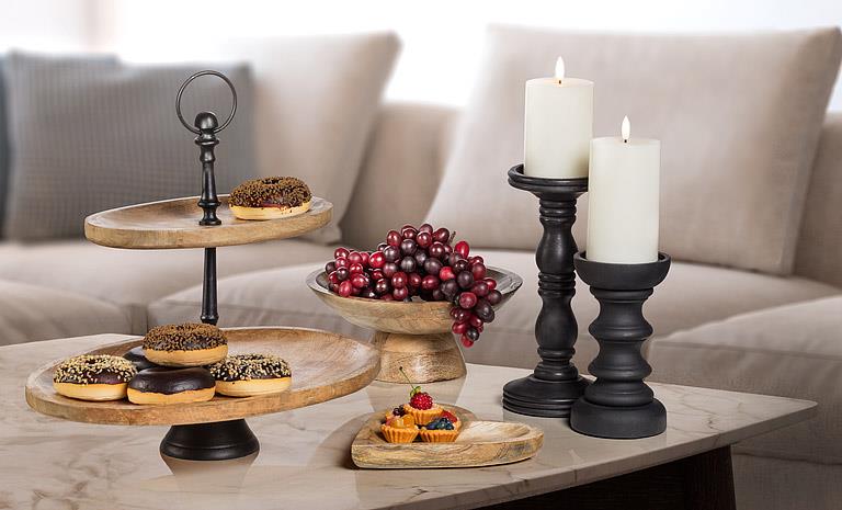 Small Mangowood Heart Plate - Set of 4