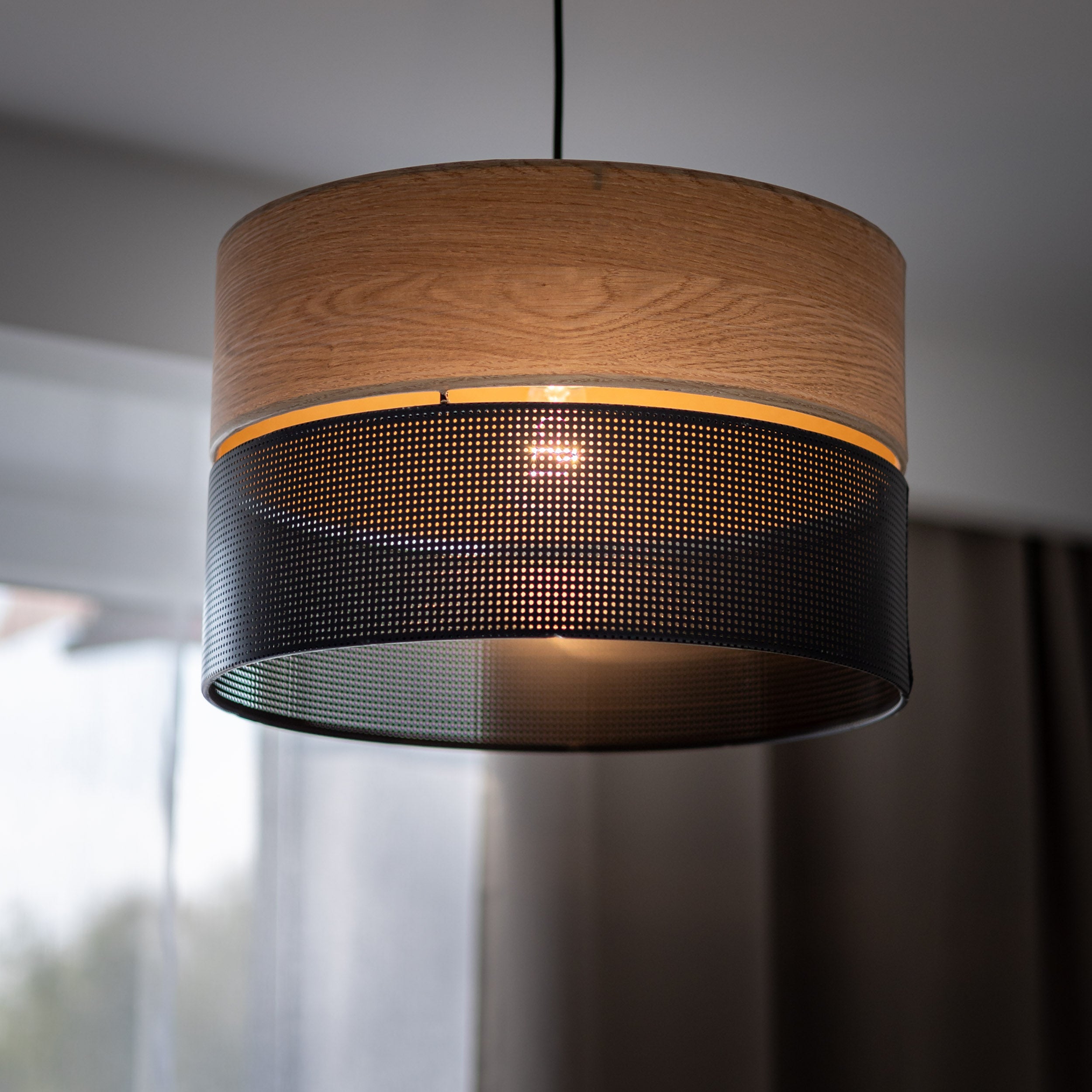 NICOL Scandinavian Pendant Light