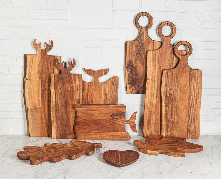 Medium Ring Handle Acacia Wood Serving Board – 8.5" x 21"